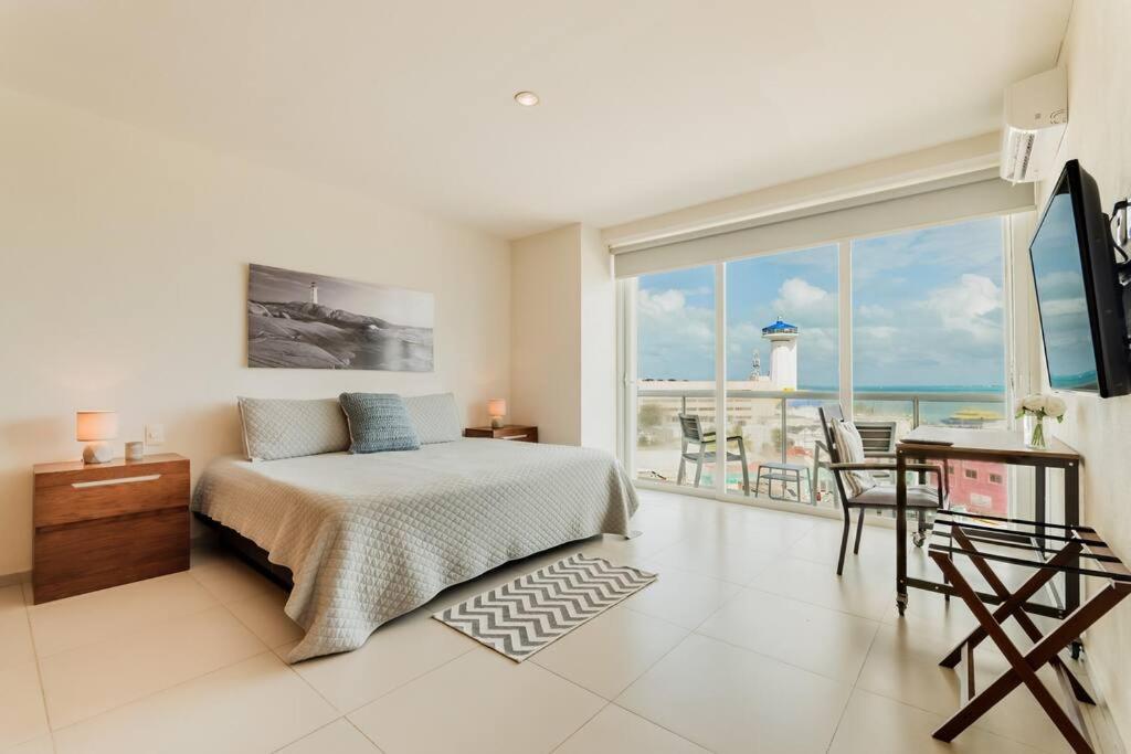 *ocean Beachfront 4 Bdr With Pool By Casa Paraiso* Apartment *